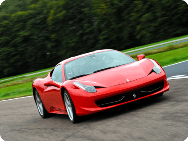 Stage de pilotage en Ferrari